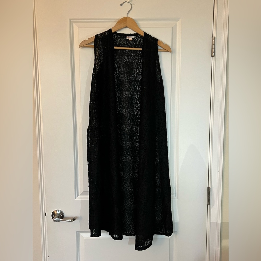 Long black sleeveless cardigan